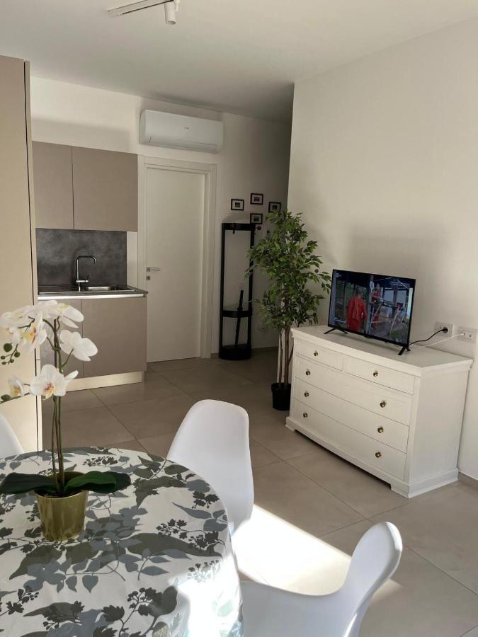 Apartments Ennio Top Class Bari Exteriör bild