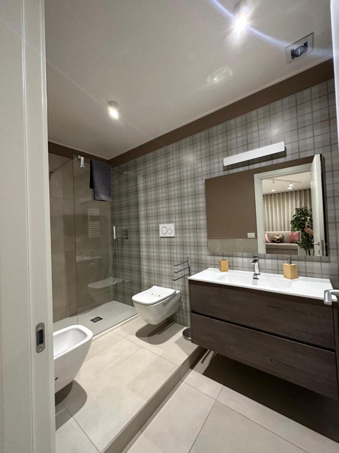 Apartments Ennio Top Class Bari Exteriör bild