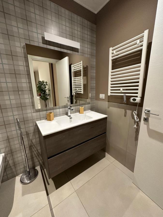 Apartments Ennio Top Class Bari Exteriör bild